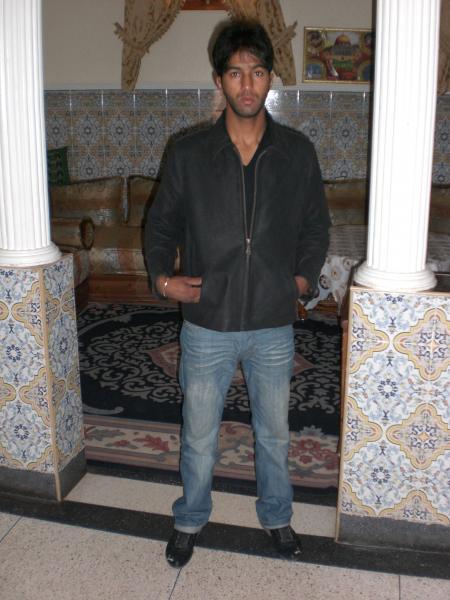 c'est mon fr�re  abderrahim